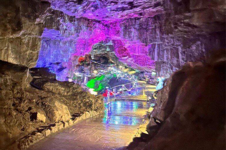 Poole's Cavern Buxton - illuminated