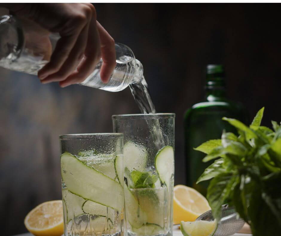 cocktail master classes and distillery tours